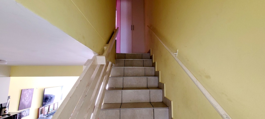 2 Bedroom Property for Sale in Stratford Green Western Cape